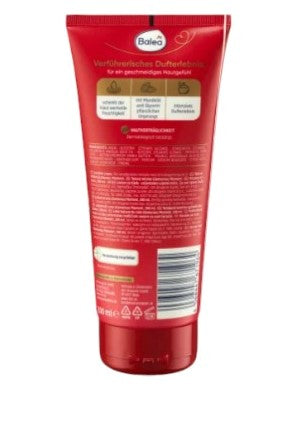 Lotion pour le corps parfumée Glamorous Moment, 200 ml